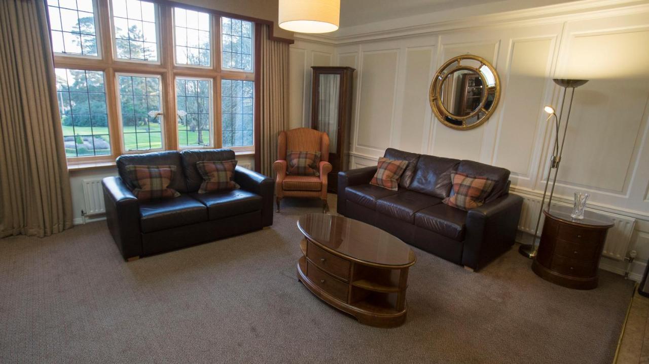 Macdonald Elmers Court Resort Lymington Dış mekan fotoğraf