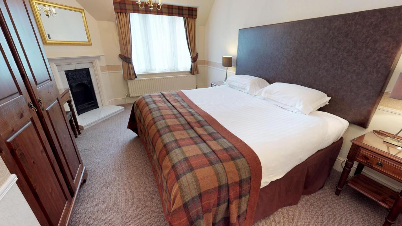 Macdonald Elmers Court Resort Lymington Dış mekan fotoğraf